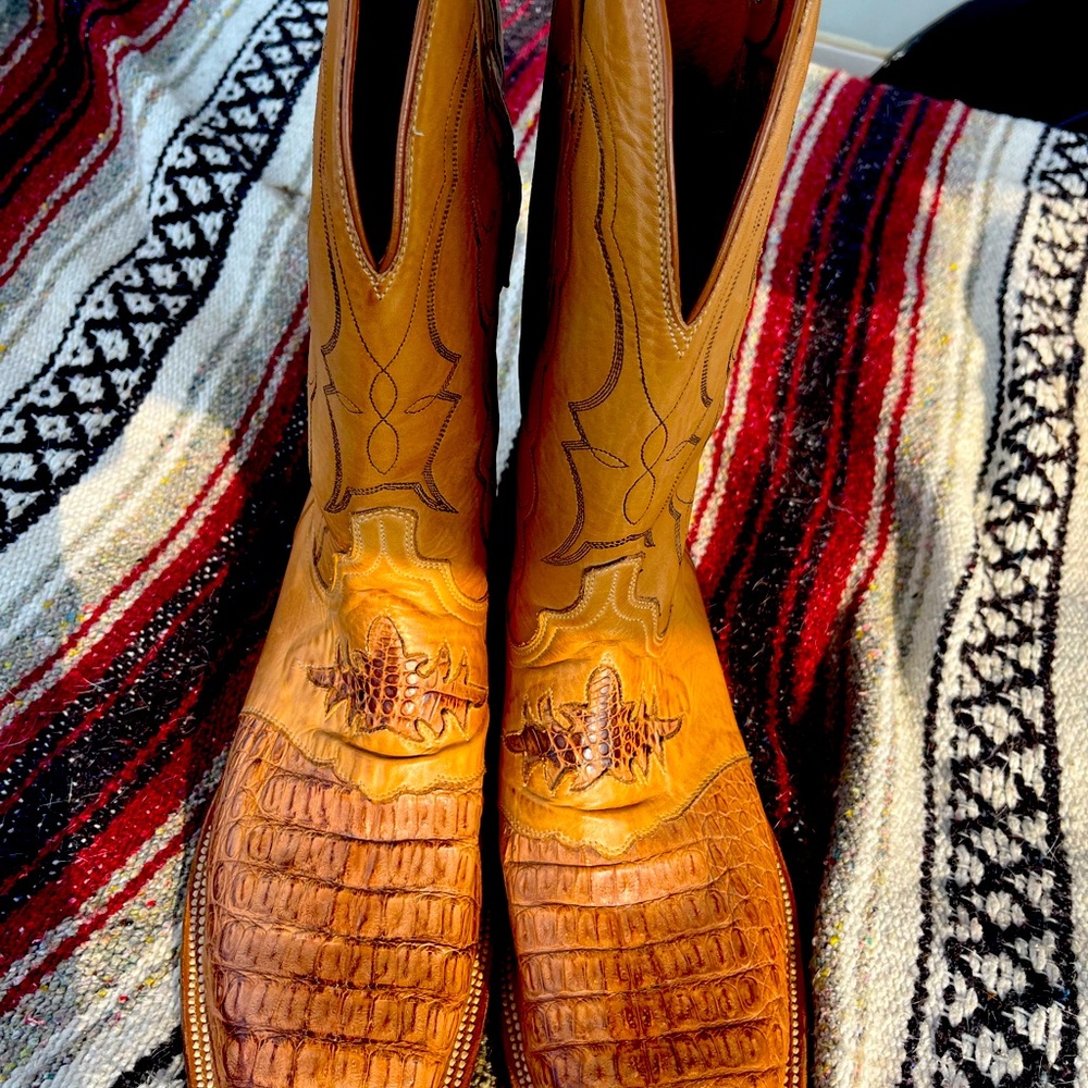 Lucchese Caiman Roper Boots